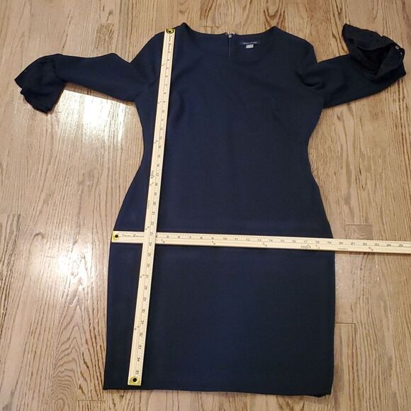 Tommy Hilfiger Elegant Navy Blue Crepe Sheath Dress Lace Bell Sleeve Size 12 - Picture 9 of 11